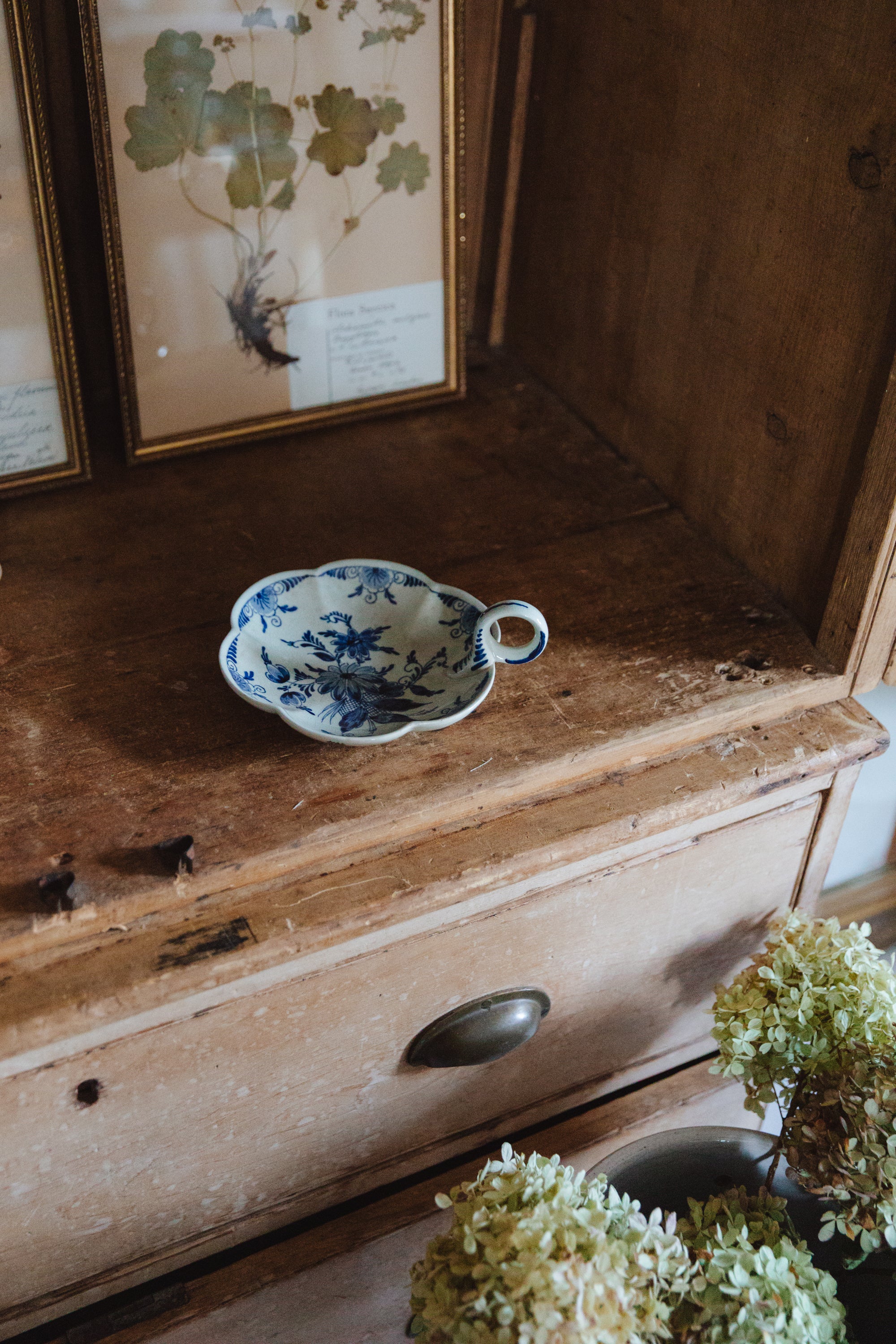 Delft Dish with Handle